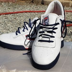 Mens Fila classic sz 10